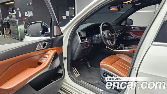 BMW X7 (G07) xDrive 40i M Sport 6인승, 2021 11