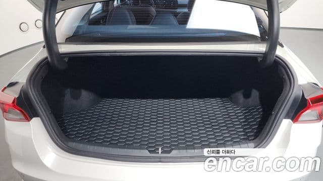 Kia K5 гибрид 3세대 Trendy, 2023 20