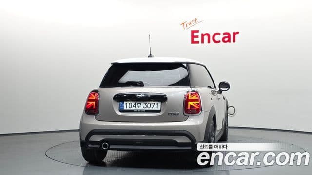 Mini Cooper 3세대, 2024 4