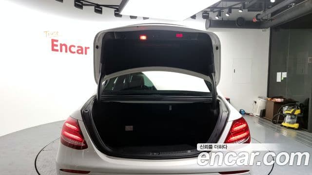 Mercedes-Benz E-класс W213 Avantgarde, 2018 20