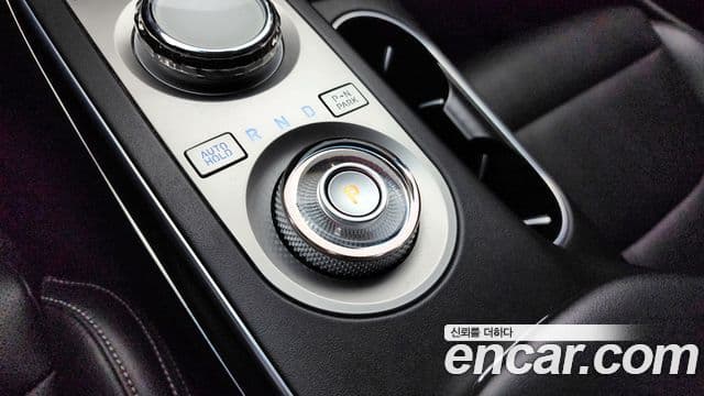 Genesis GV70, 2023 9