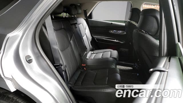 Genesis GV70, 2023 12