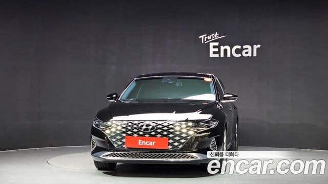 Hyundai The / новый New Grandeur IG гибрид Calligraphy, 2022 3