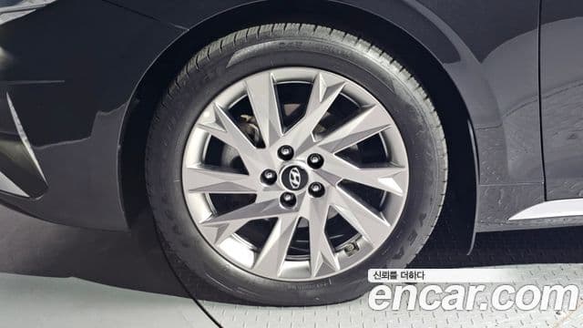 Hyundai The / новый New Grandeur IG гибрид Calligraphy, 2022 все фото