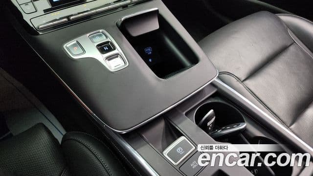 Hyundai The / новый New Grandeur IG гибрид Calligraphy, 2022 9