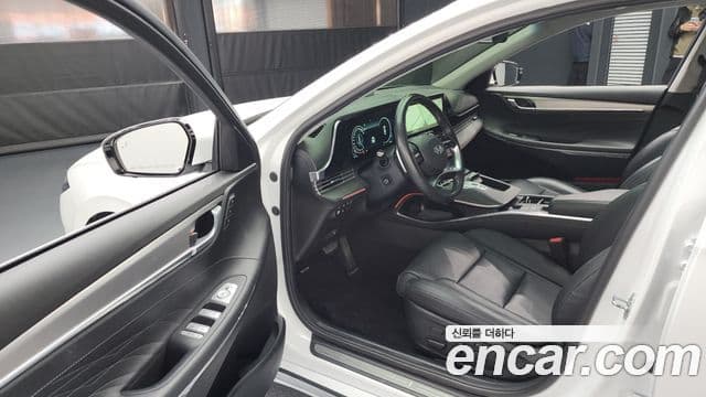 Hyundai The / новый New Grandeur IG гибрид Calligraphy, 2022 10