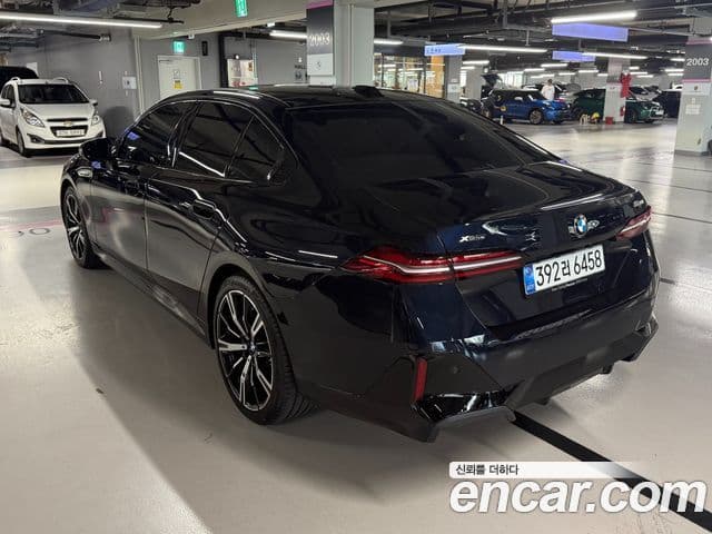 BMW 5시리즈 (G60) 530i xDrive M Sport, 2025 все фото