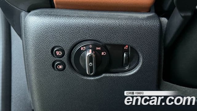 Mini Cooper S 3세대, 2022 15