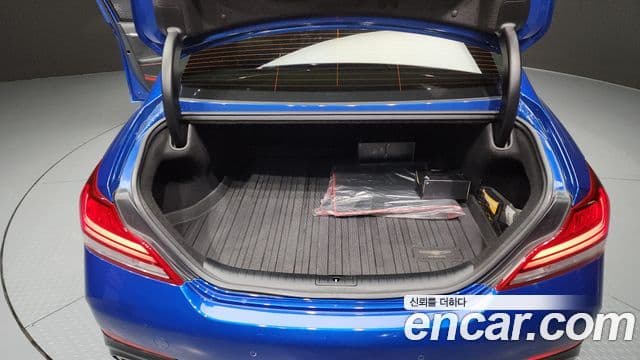 Genesis G70 Sport пакет, 2018 20