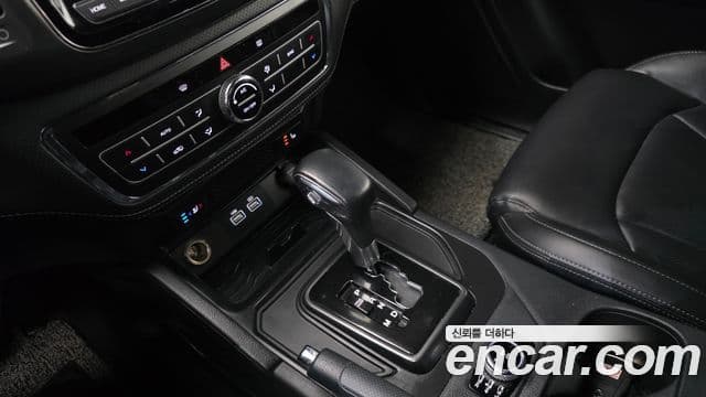 KG모빌리티(SsangYong) The / новый New Rexton Sport Prestige, 2023 9