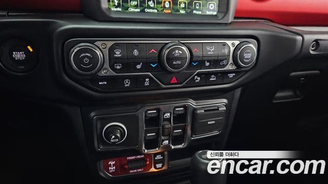 Jeep Wrangler (JL) 2.0 Rubicon 4도어, 2022 17