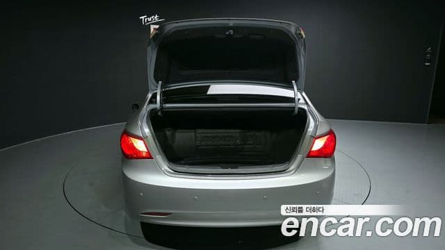 Hyundai YF Sonata Premier, 2011 20