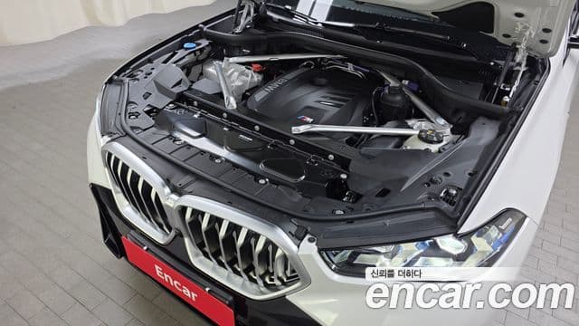 BMW X6 (G06) xDrive40i M Sport, 2025 6