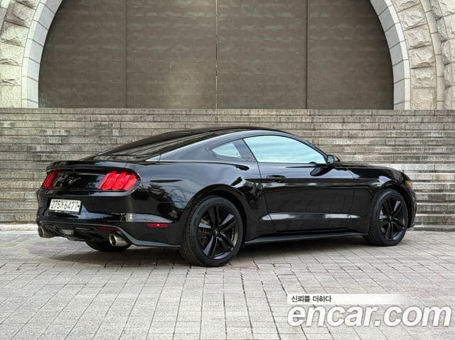 Ford Mustang купе, 2016 6