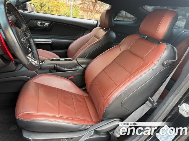 Ford Mustang купе, 2016 13