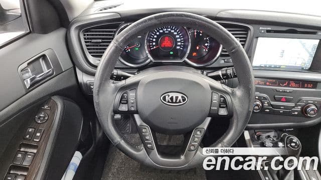 Kia K5 Luxury, 2011 13