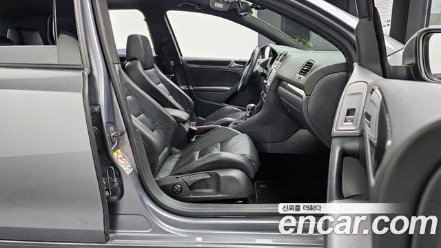 Volkswagen Гольф 6세대 2.0 GTI 5도어, 2011 10