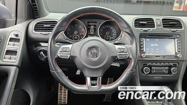 Volkswagen Гольф 6세대 2.0 GTI 5도어, 2011 13