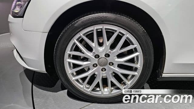 Audi New A4 B8, 2015 все фото