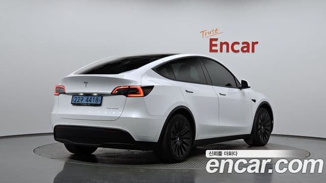 Tesla модель Y Long Range, 2021 2