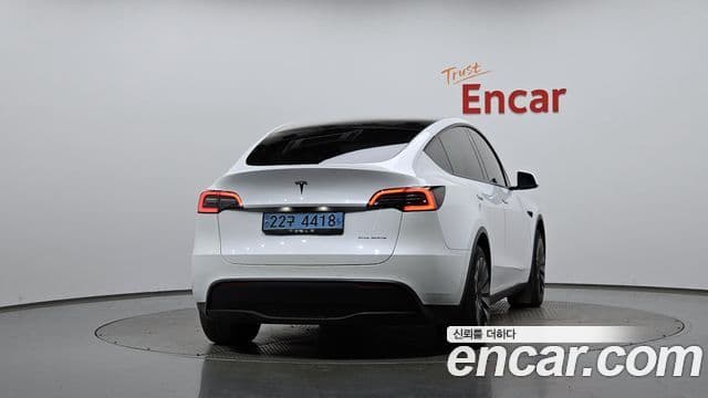 Tesla модель Y Long Range, 2021 4