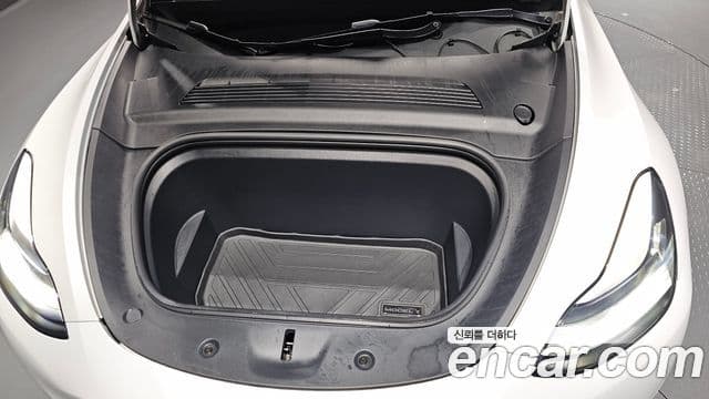 Tesla модель Y Long Range, 2021 6