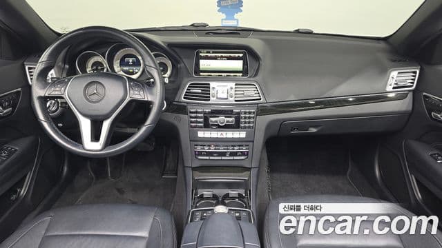 Mercedes-Benz E-класс W212 E200 кабриолет, 2014 7