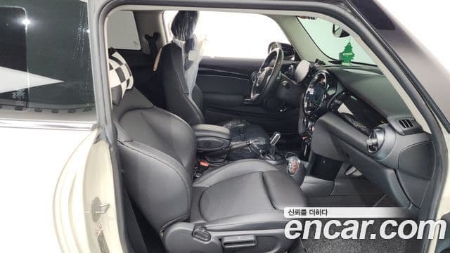 Mini Cooper S 3세대, 2022 11