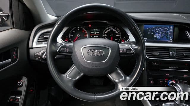 Audi New A4 B8, 2015 13