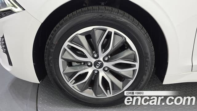 Kia K5 гибрид 3세대 Prestige, 2020 все фото