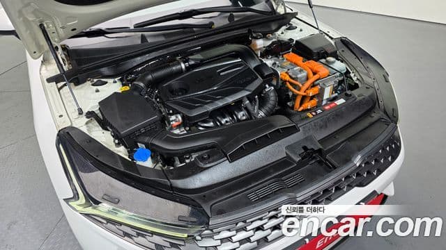 Kia K5 гибрид 3세대 Prestige, 2020 6