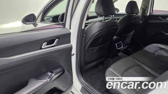 Kia K5 гибрид 3세대 Prestige, 2020 19