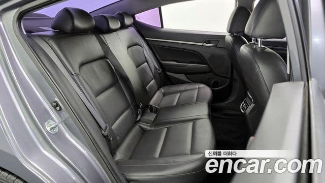 Hyundai Avante AD 1.6 GDI Smart, 2017 12