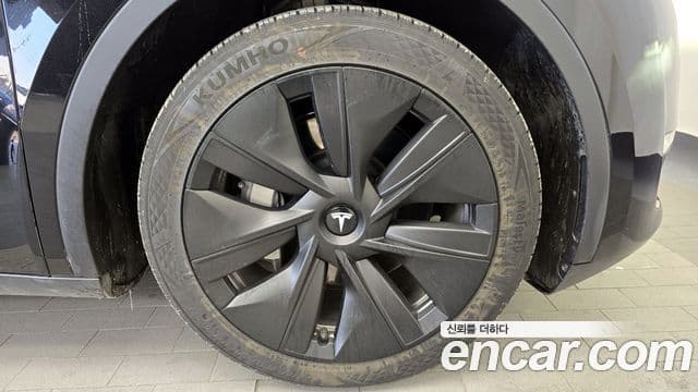 Tesla модель Y Long Range AWD, 2024 все фото