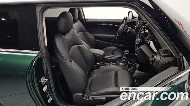 Mini Cooper 3세대, 2019 10