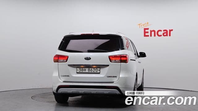Kia All New Carnival President, 2016 4