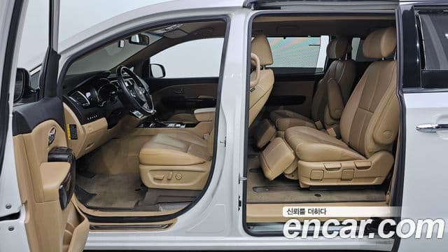 Kia All New Carnival President, 2016 18