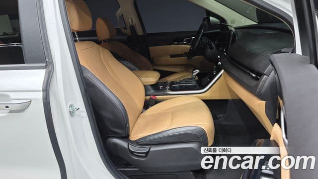 Kia Carnival 4세대 Prestige, 2022 11