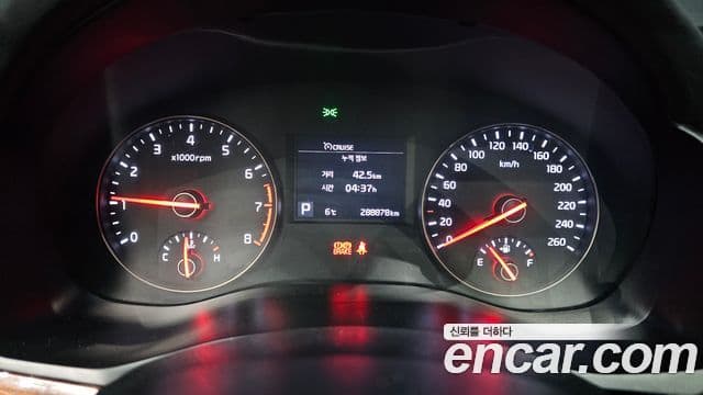 Kia All New K7 3.0 LPI Prestige (арендный автомобиль), 2016 8