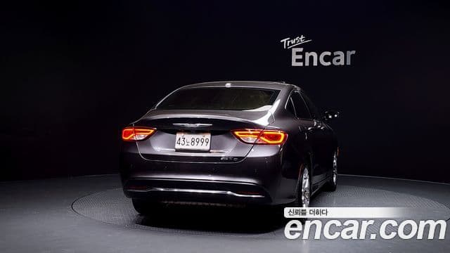 크라이슬러 200 2세대 2.4 C, 2015 4