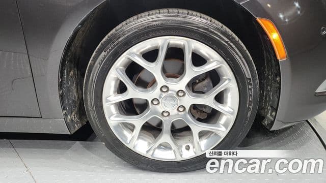 크라이슬러 200 2세대 2.4 C, 2015 все фото