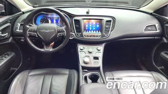 크라이슬러 200 2세대 2.4 C, 2015 7
