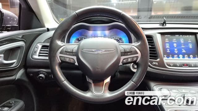 크라이슬러 200 2세대 2.4 C, 2015 13