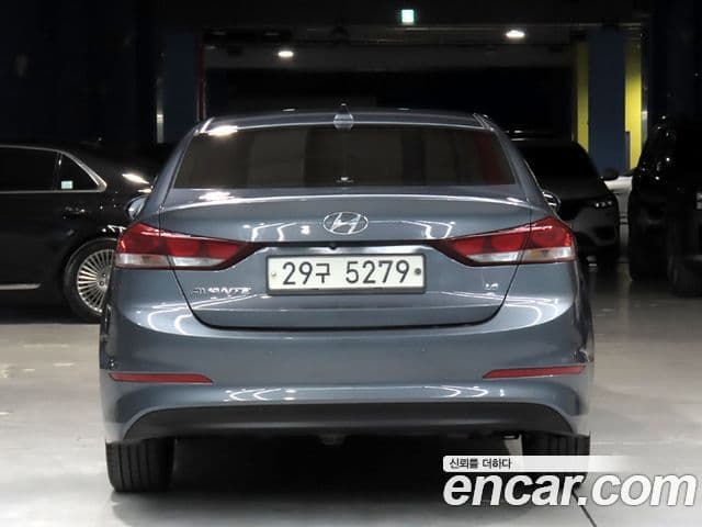 Hyundai Avante AD 1.6 GDI Value Plus, 2018 3