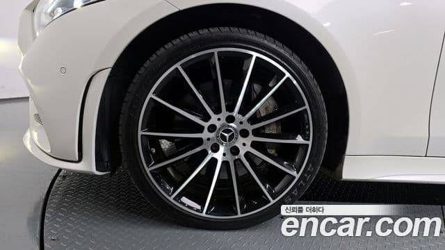 Mercedes-Benz CLS-класс C257 AMG Line, 2019 все фото