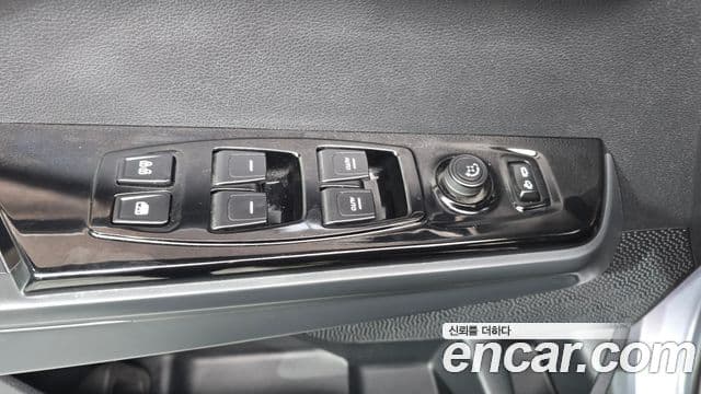 KG모빌리티(SsangYong) Torres T7, 2023 18