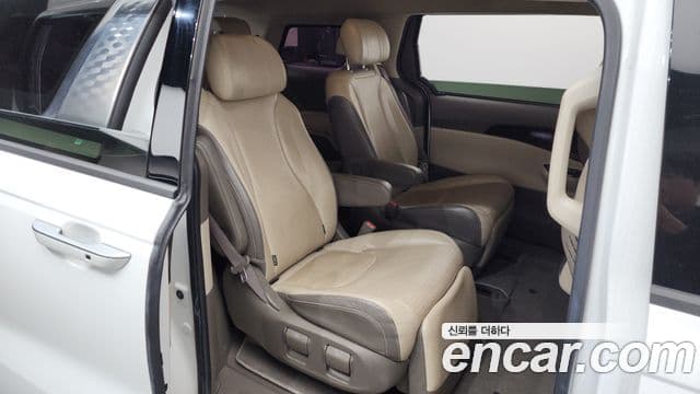 Kia Carnival 4세대 Signature, 2021 12