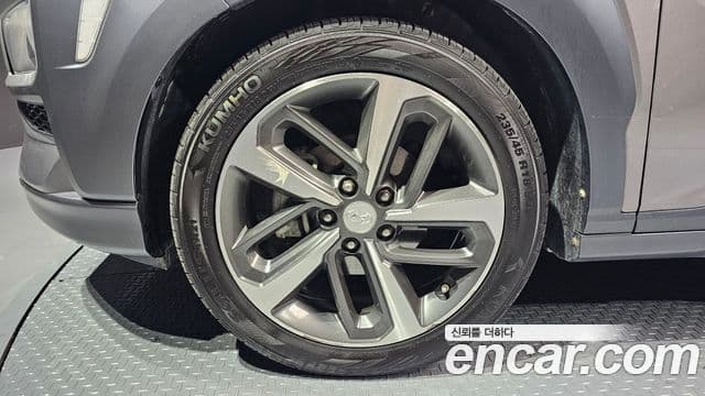 Hyundai Kona Modern Art, 2018 все фото