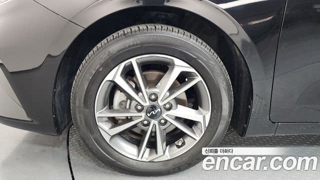 Kia The / новый New K3 2세대 Prestige, 2022 все фото