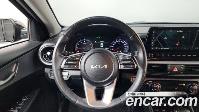 Kia The / новый New K3 2세대 Prestige, 2022 13